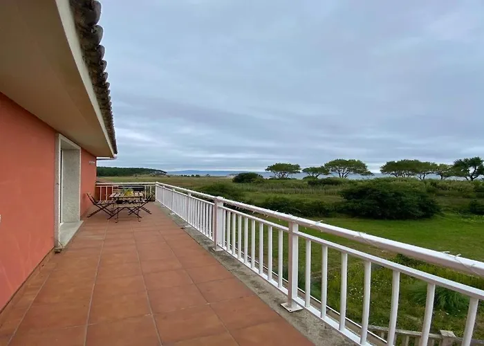 Tranquilo Cerca De La Playa * A Carballa